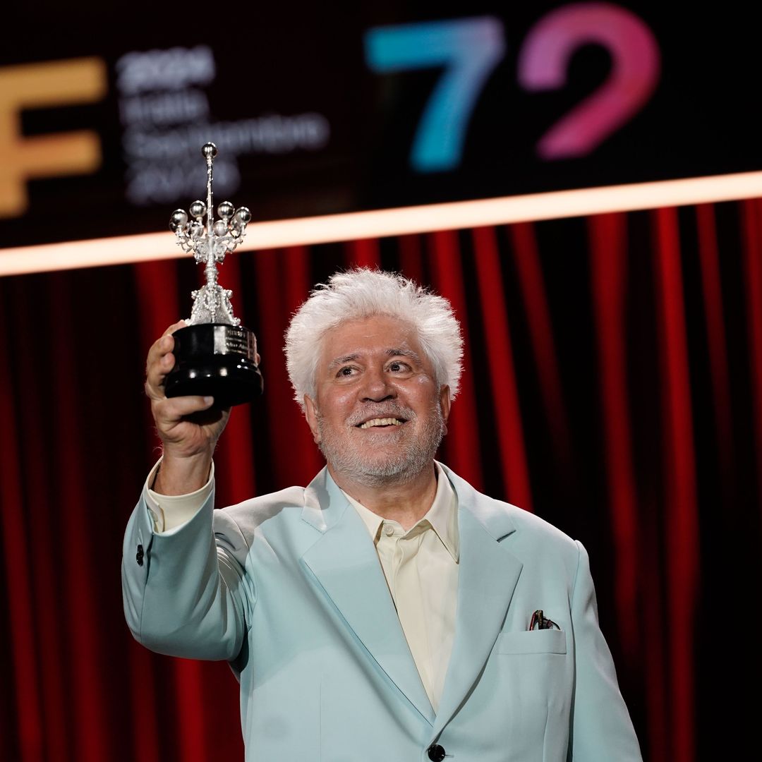 Pedro Almodóvar recibe el Premio Donostia, recuerda sus inicios y da un valioso consejo