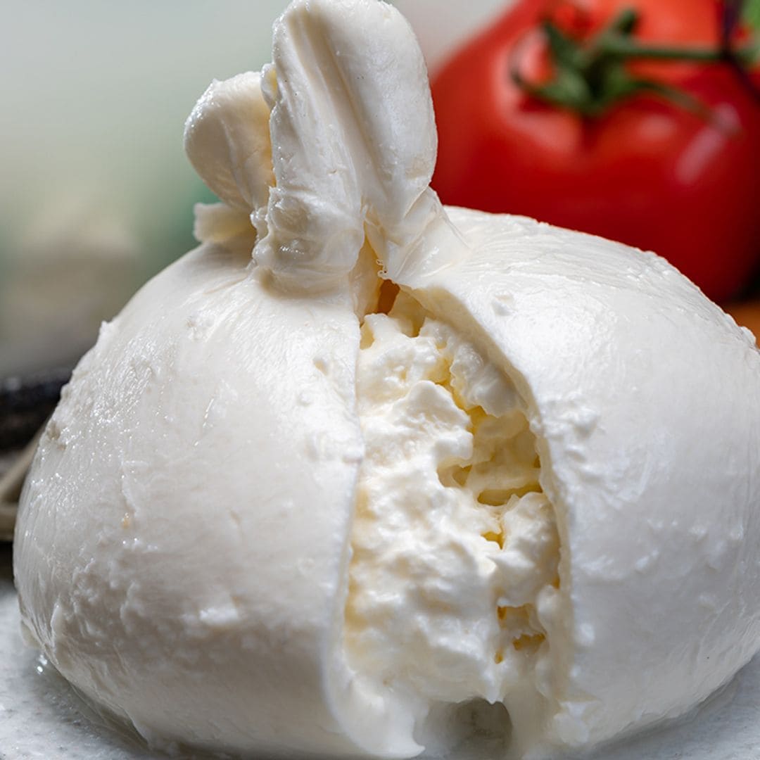 ¿Sabes cómo se cata una burrata?