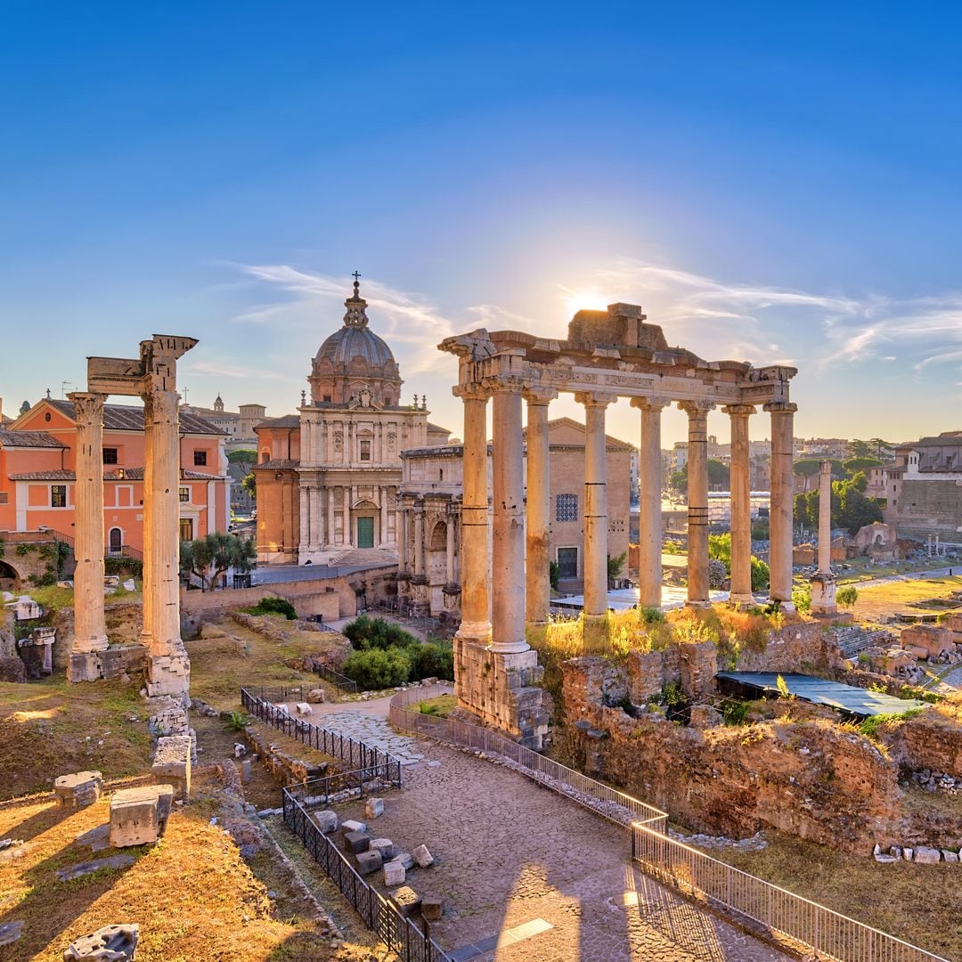 Atardecer en el foro romano de Roma