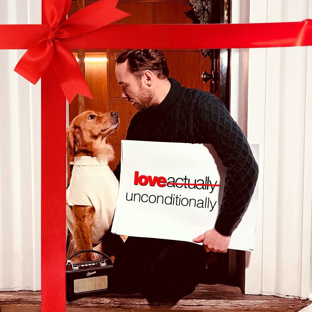 James Middleton recrea la escena más mítica de 'Love Actually' ¡con su perro!