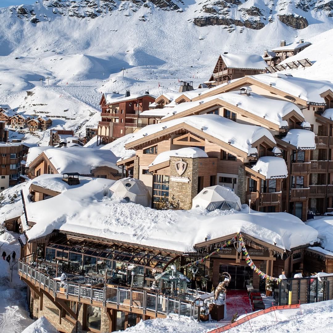 Lujoso hotel Le Pashmina en la estación de esquí de Val Thorens en Francia