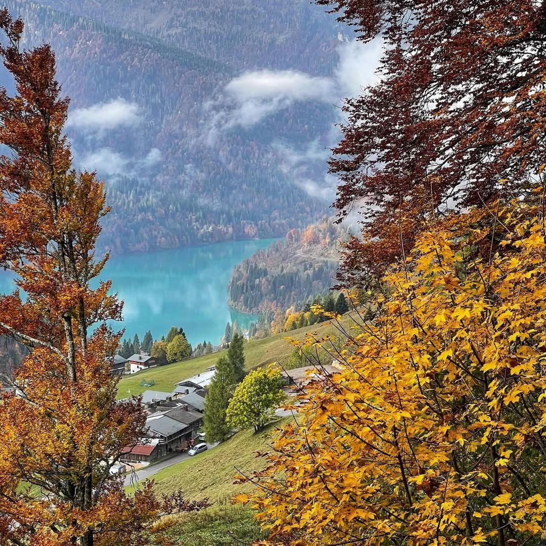 Lago de Sauris, Italia