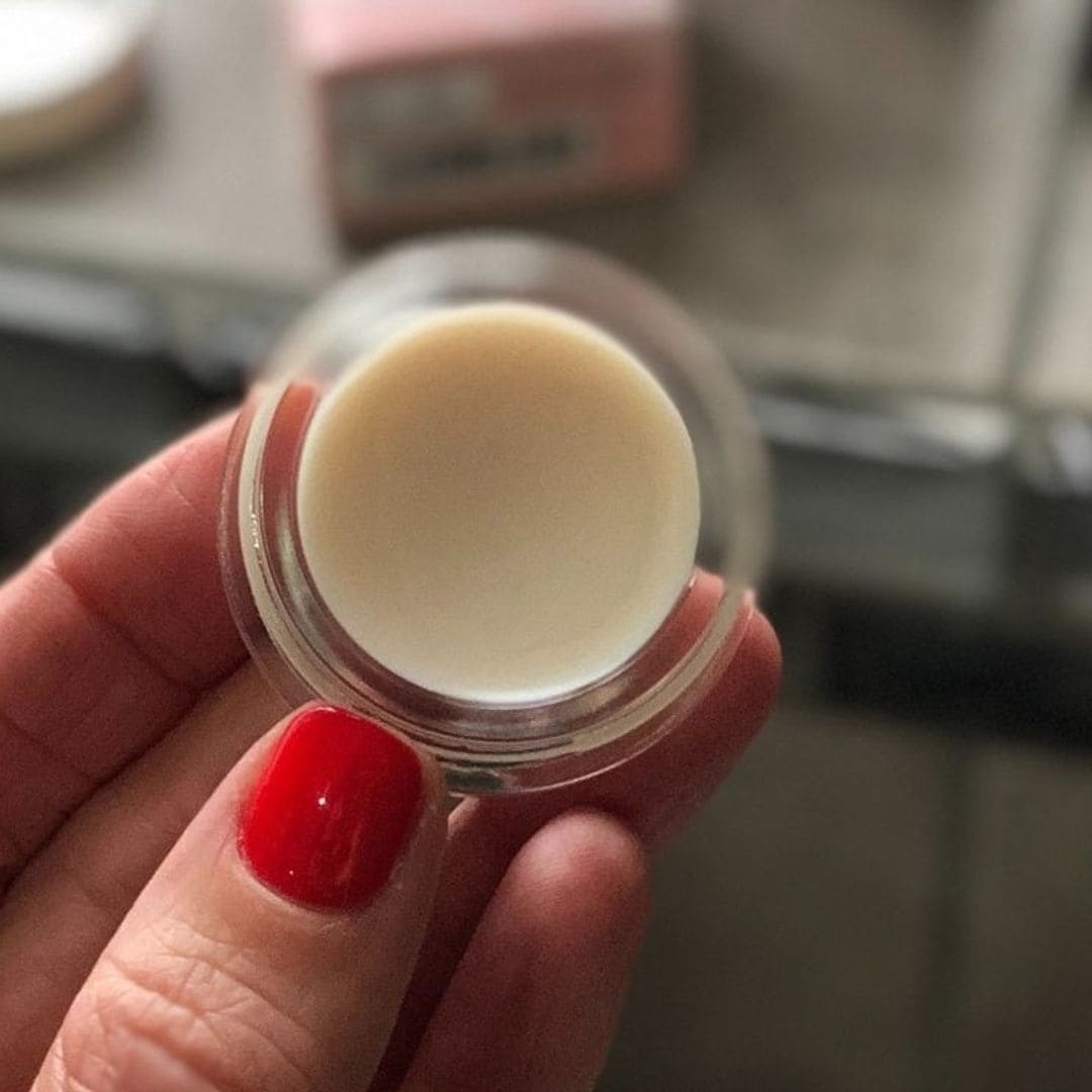 El truco de belleza viral más práctico: cómo crear tu propio bálsamo labial natural