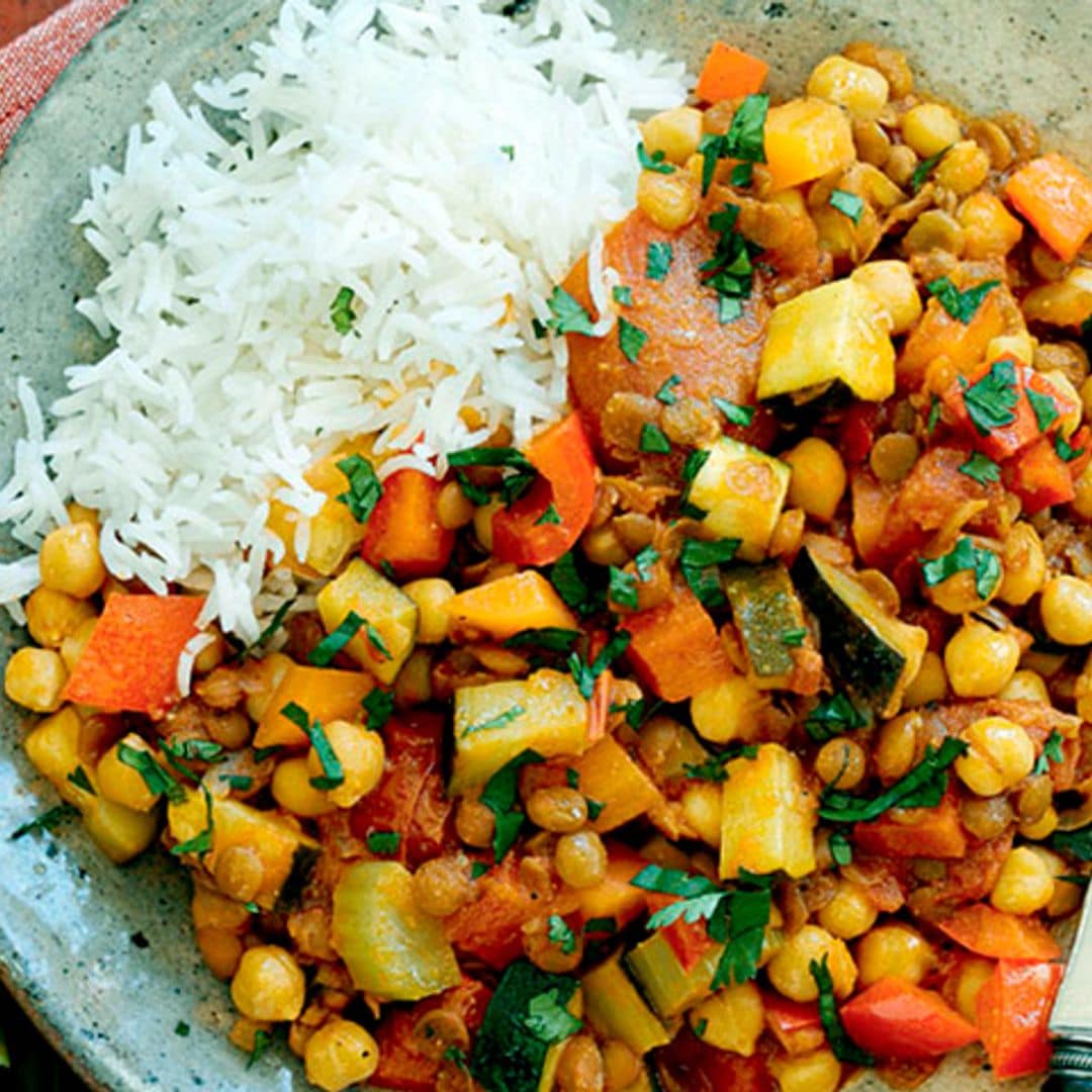 Ensalada de arroz, garbanzos y lentejas