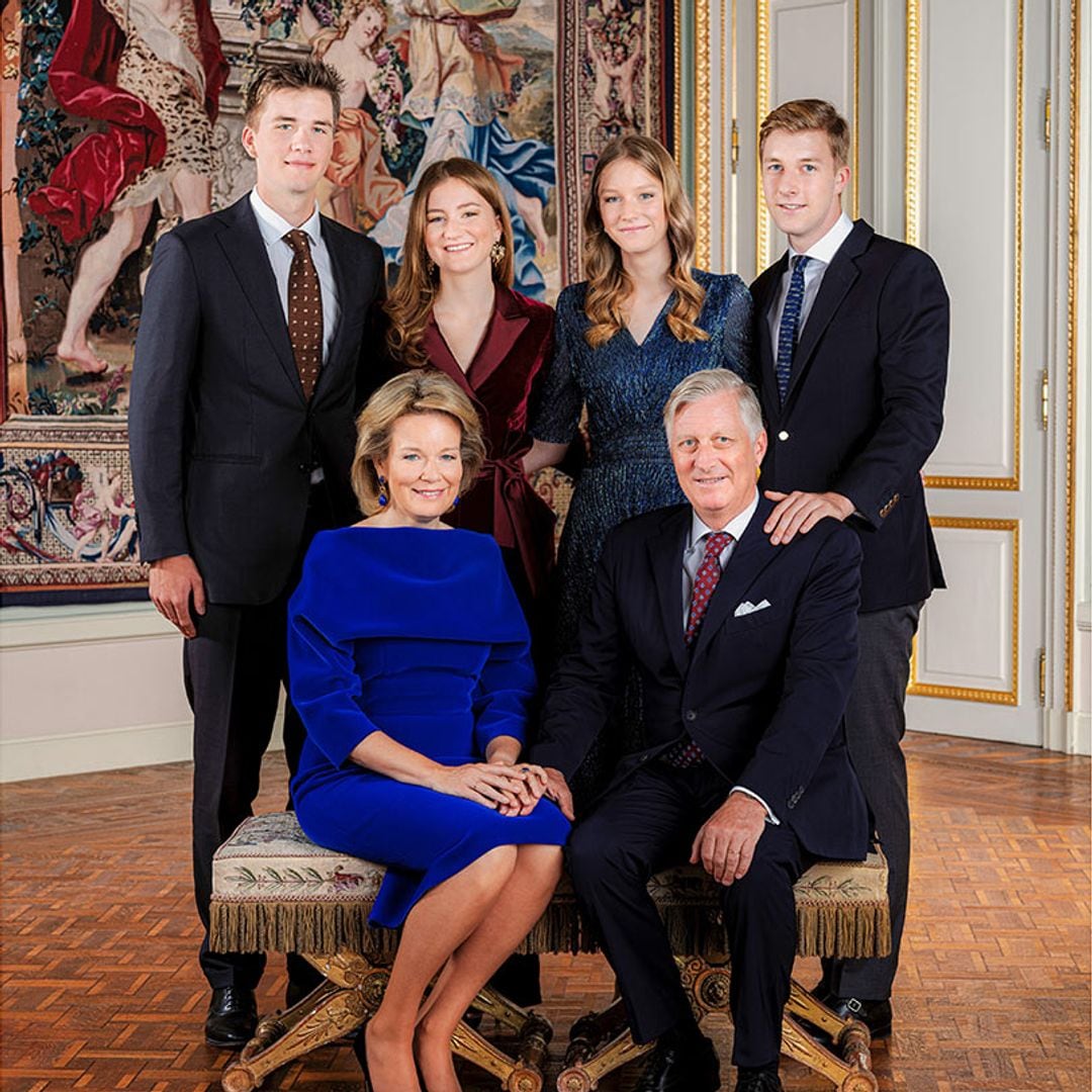 Felipe y Matilde de Bélgica reúnen a sus cuatro hijos en su felicitación de Navidad