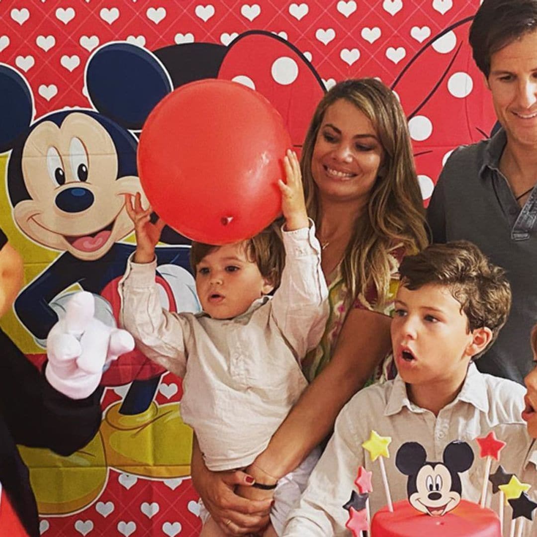 Carla Goyanes celebra el cumpleaños de su hijo pequeño.... ¡con Micky Mouse como invitado estrella!