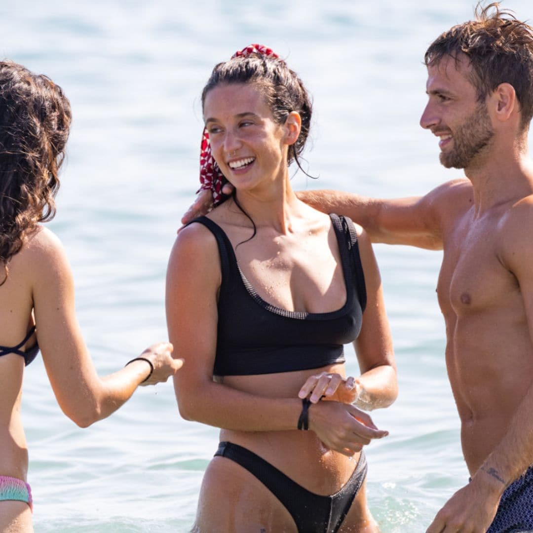 María Pedraza disfruta en Ibiza con su hermana y un amigo de un viaje que 'sana el corazón'