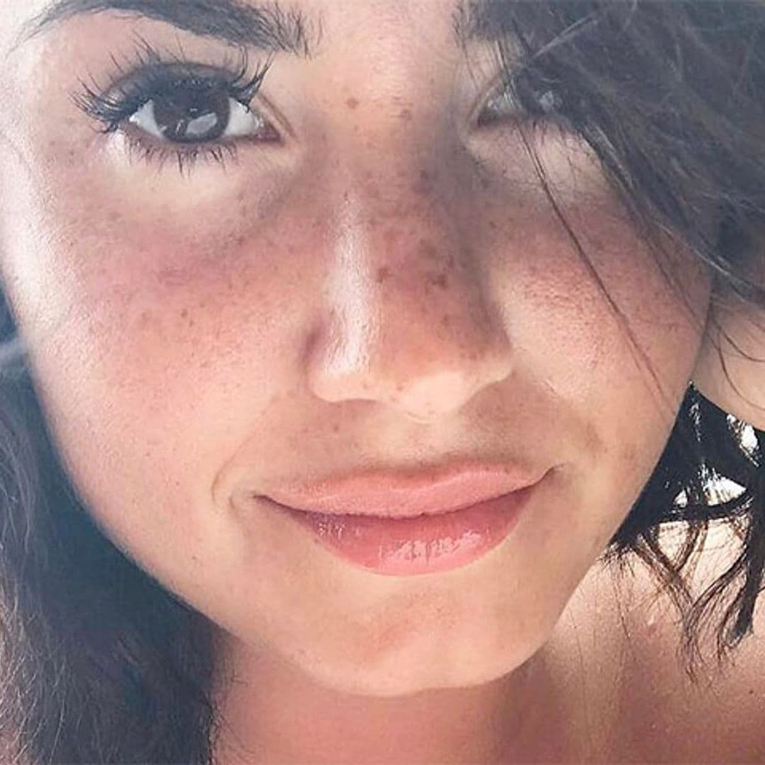 Demi Lovato se adelanta al verano y paraliza la red con su bañador