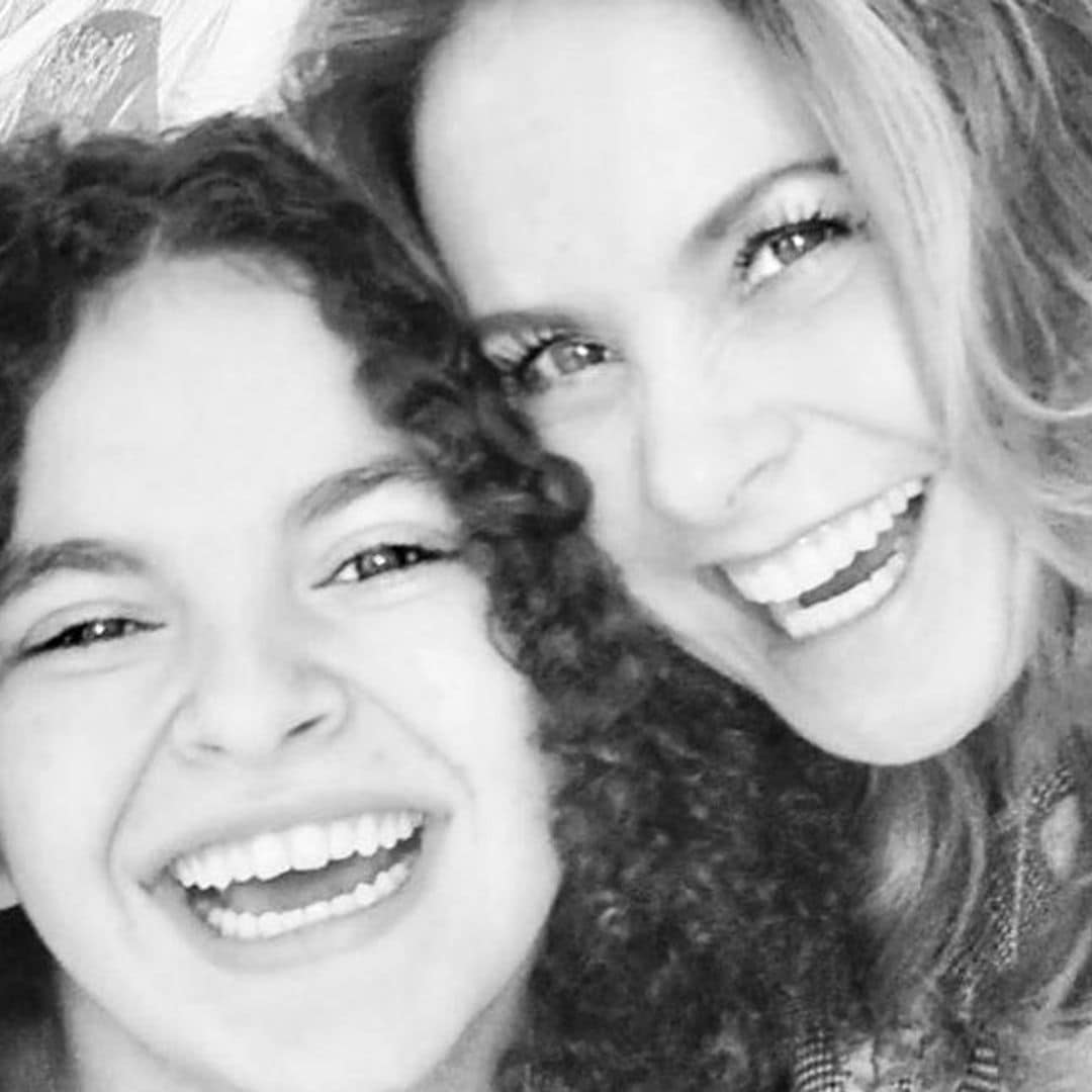 Lucero inaugura su cuenta de TikTok con ayuda de su hija menor