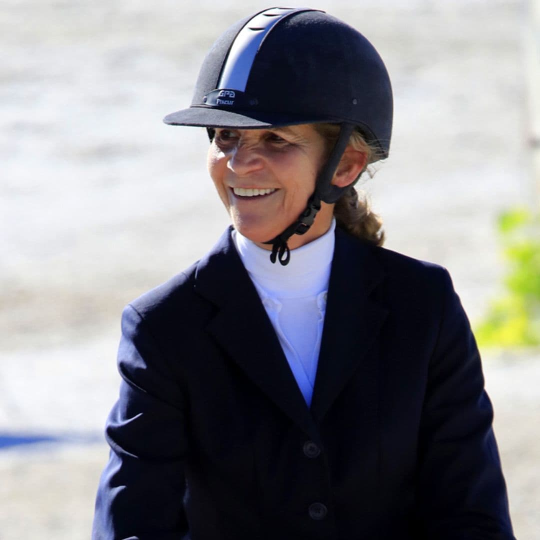 La sonrisa de la infanta Elena al volver a disfrutar de una de sus grandes pasiones