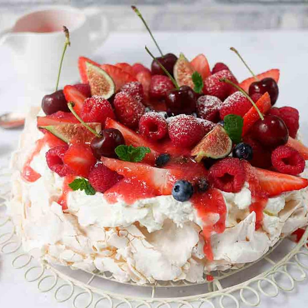 Tarta 'pavlova' de frutos rojos en 'airfryer'