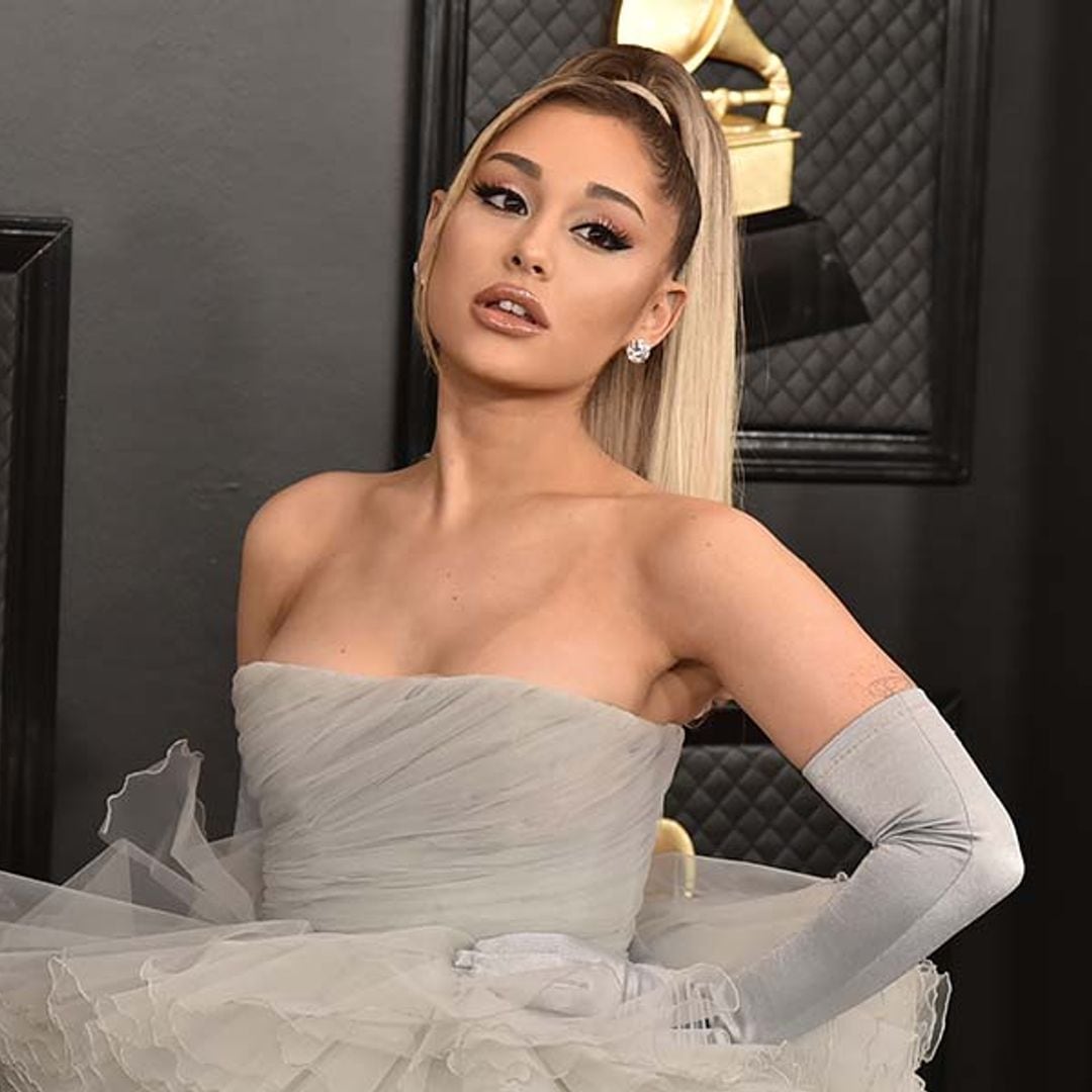 Cambio de look y vestido 'vintage': Ariana Grande reaparece con un estilo totalmente renovado