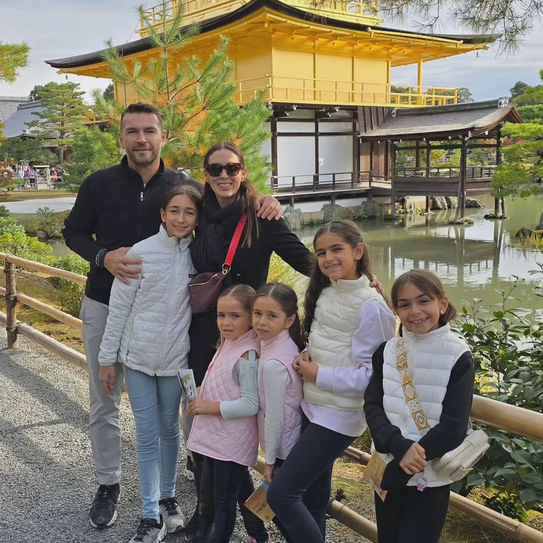 Jacky Bracamontes comparte vistazos de sus fascinantes vacaciones por Japón junto a su esposo e hijas