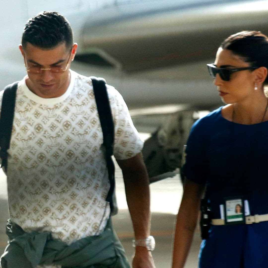 Cristiano Ronaldo desembarca en Cerdeña con ¡una doble de Georgina!