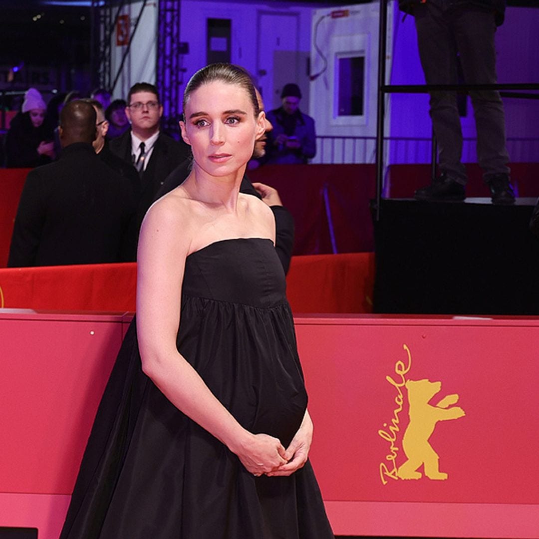 Rooney Mara presume por sorpresa de embarazo en la alfombra roja: otras celebrities que también lo hicieron