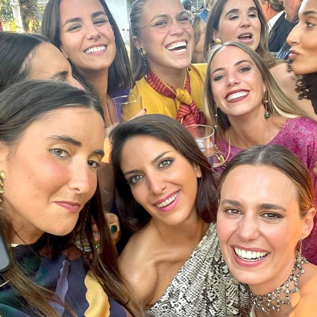 Las hermanas y amigas de Claudia Osborne muestran los detalles más curiosos de la fiesta postboda