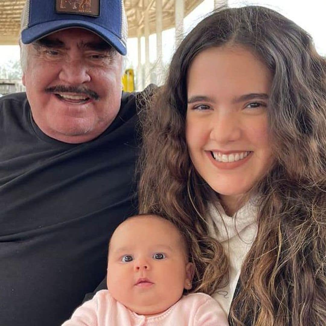 Camila Fernández asegura que su abuelo, Vicente Fernández, se le apareció a su hija