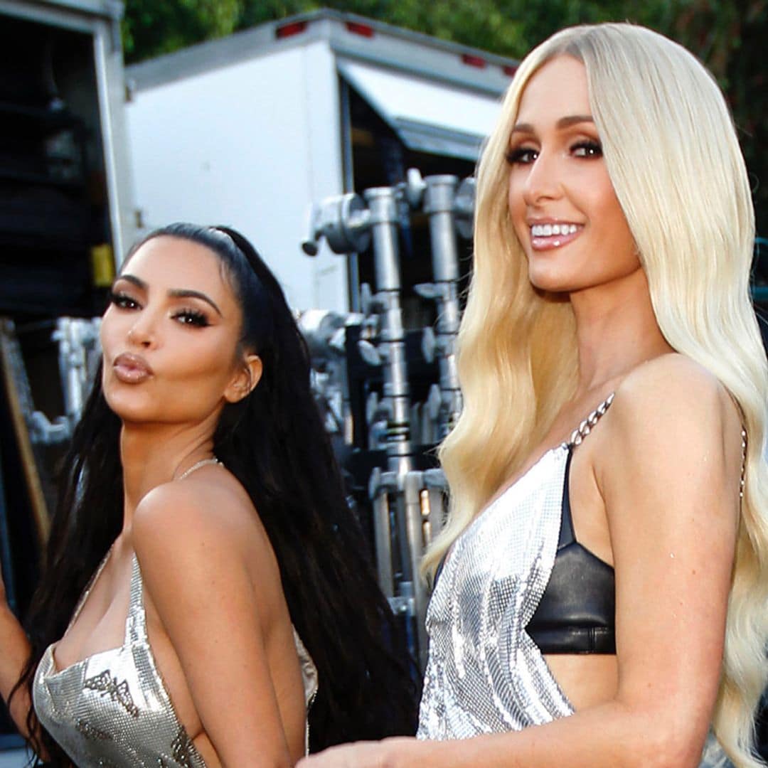 La impresionante fiesta navideña que ha unido a las familias de Paris Hilton y Kim Kardashian