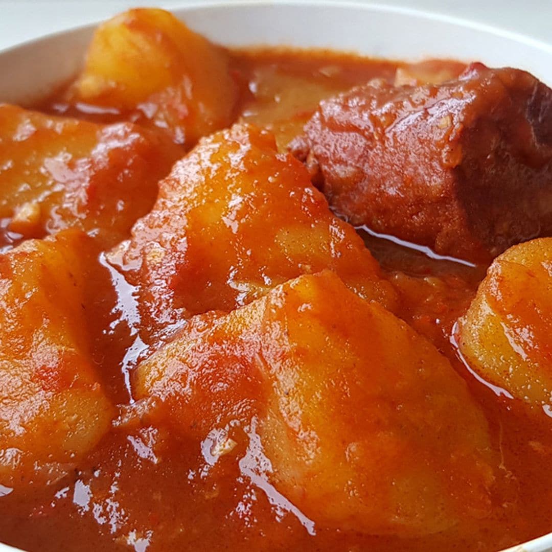 Patatas con chorizo: la receta que siempre sale bien