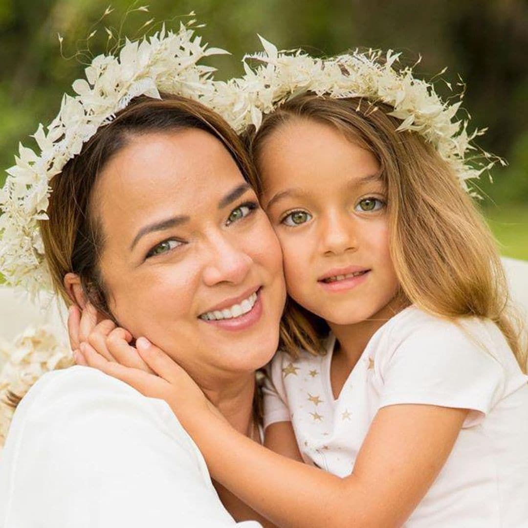 Adamari López lloró de felicidad con este lindo regalo para su hija