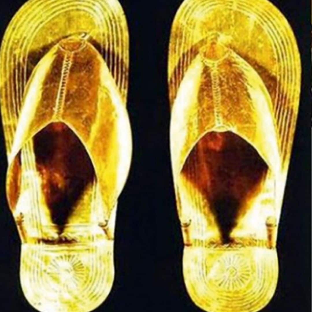 Sandalias de oro