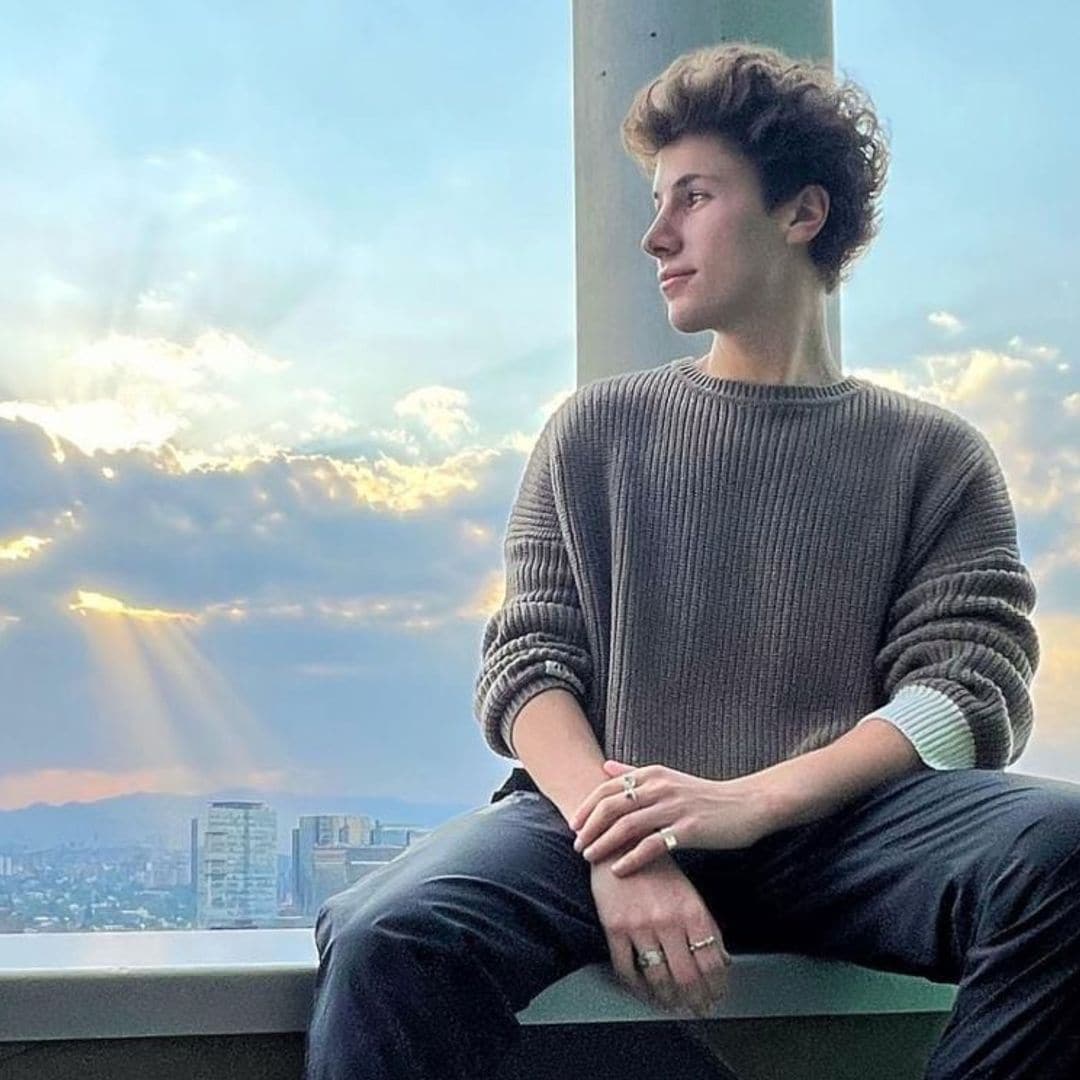 De lo más enamorado, Juanpa Zurita celebra su cumpleaños 26 al lado de Macarena Achaga