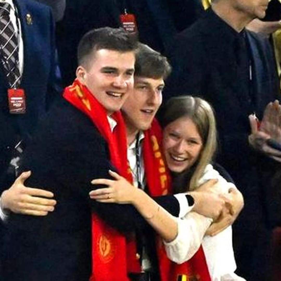 La euforia de los príncipes Gabriel, Emmanuel y Éléonore tras la victoria de Bélgica en la Eurocopa