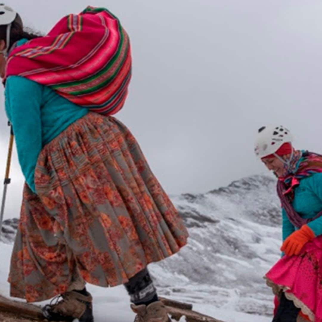 Las cholitas escaladoras: cocinar a más de 6.000 metros de altitud