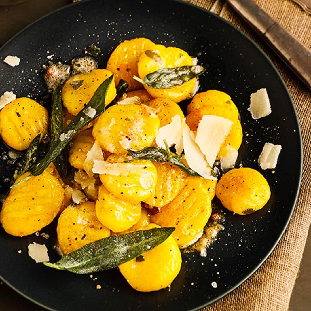 Gnocchi con calabaza y salsa de mantequilla y salvia