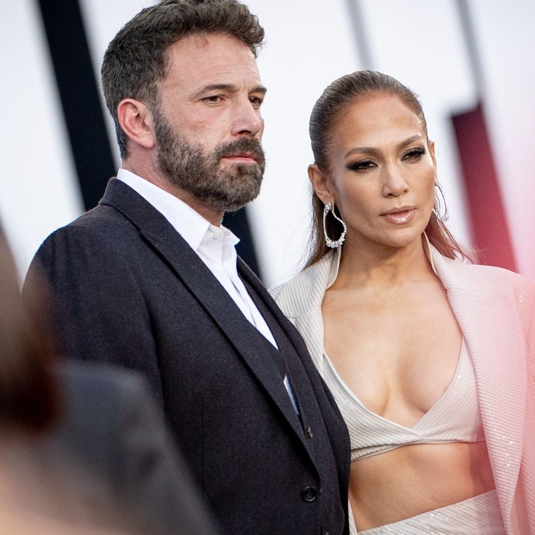 Ben Affleck y Jennifer Lopez en el estreno de 'The Mother' en Los Angeles el 10 de mayo de 2023