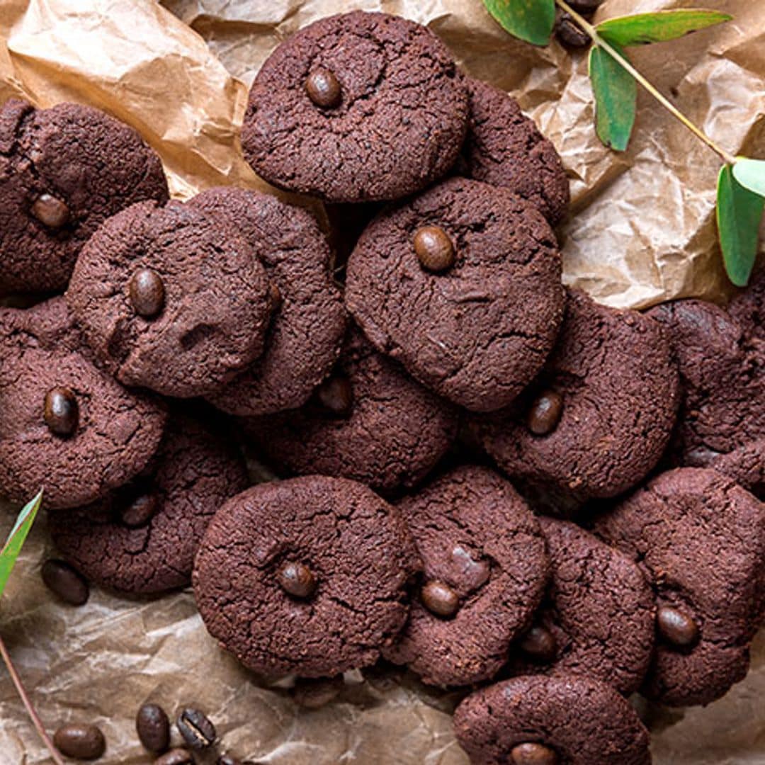 Galletas de navidad de chocolate negro y café