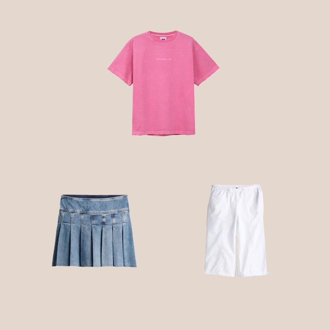 Camiseta rosa, falda aquera de tablas y pantalones capri parachute