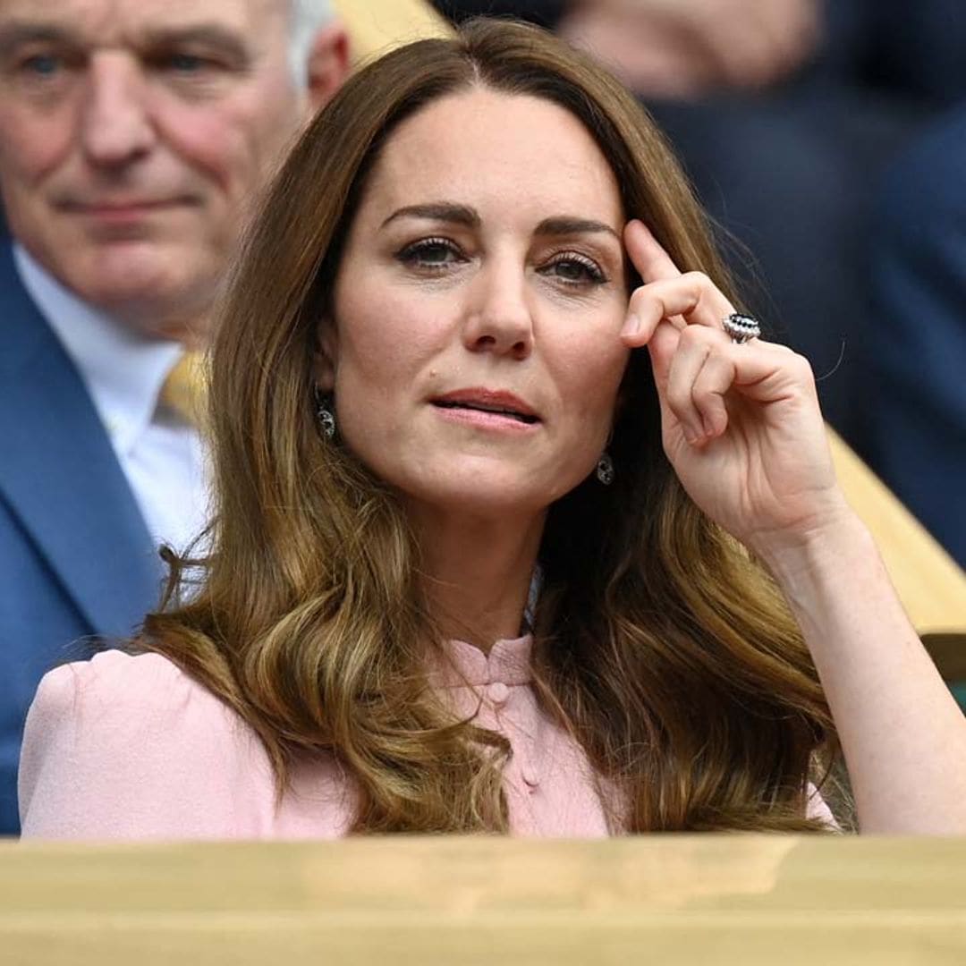 La razón por la que Kate Middleton se ha fijado en este vestido rosa de nombre 'Ahana'