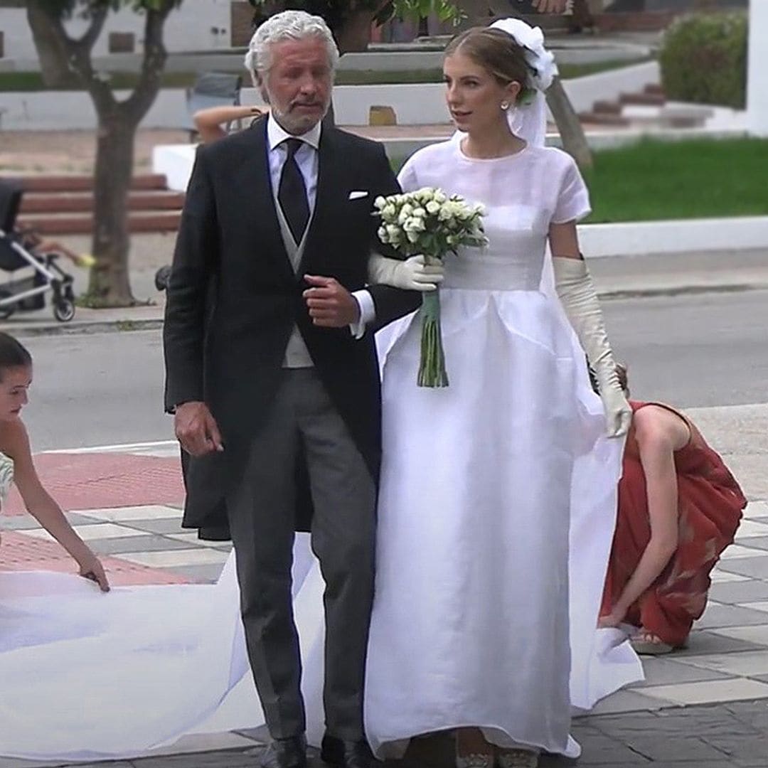 Luisa Bergel se casa con un vestido 'vintage' que recuerda a Audrey Hepburn y Carolina de Mónaco