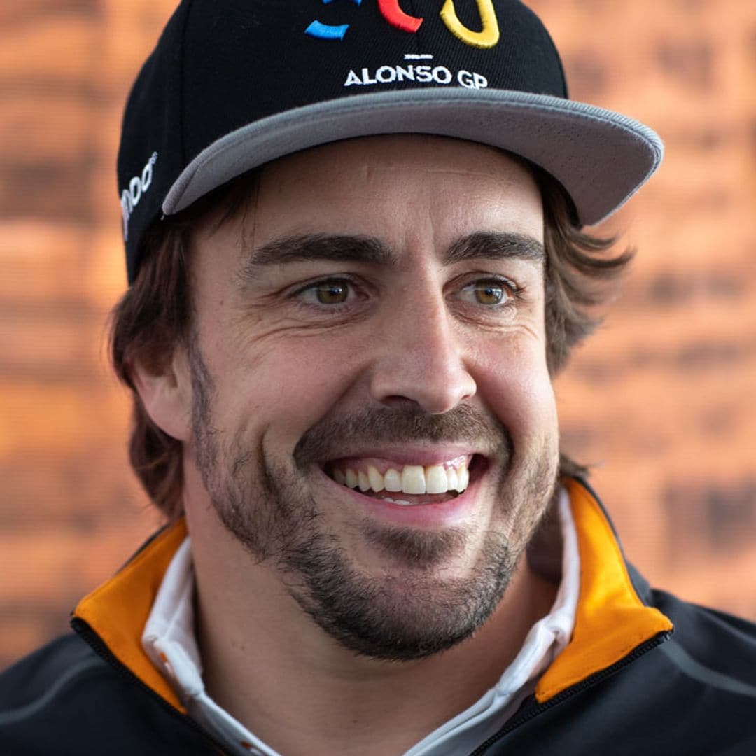 Fernando Alonso, operado 'con éxito' de la mandíbula tras ser atropellado mientras montaba en bici