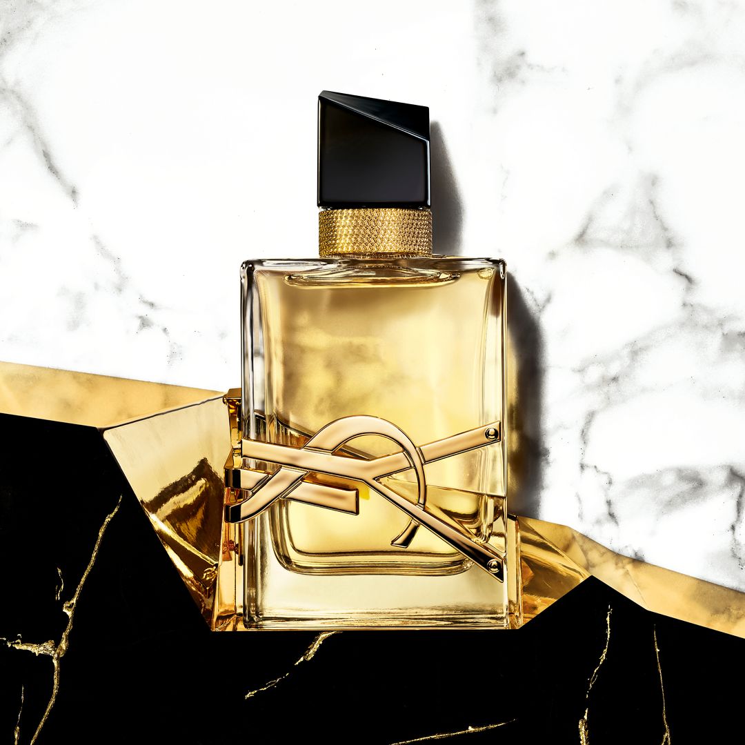 8 perfumes perfectos para regalar estas Navidades (y usar todo el año)