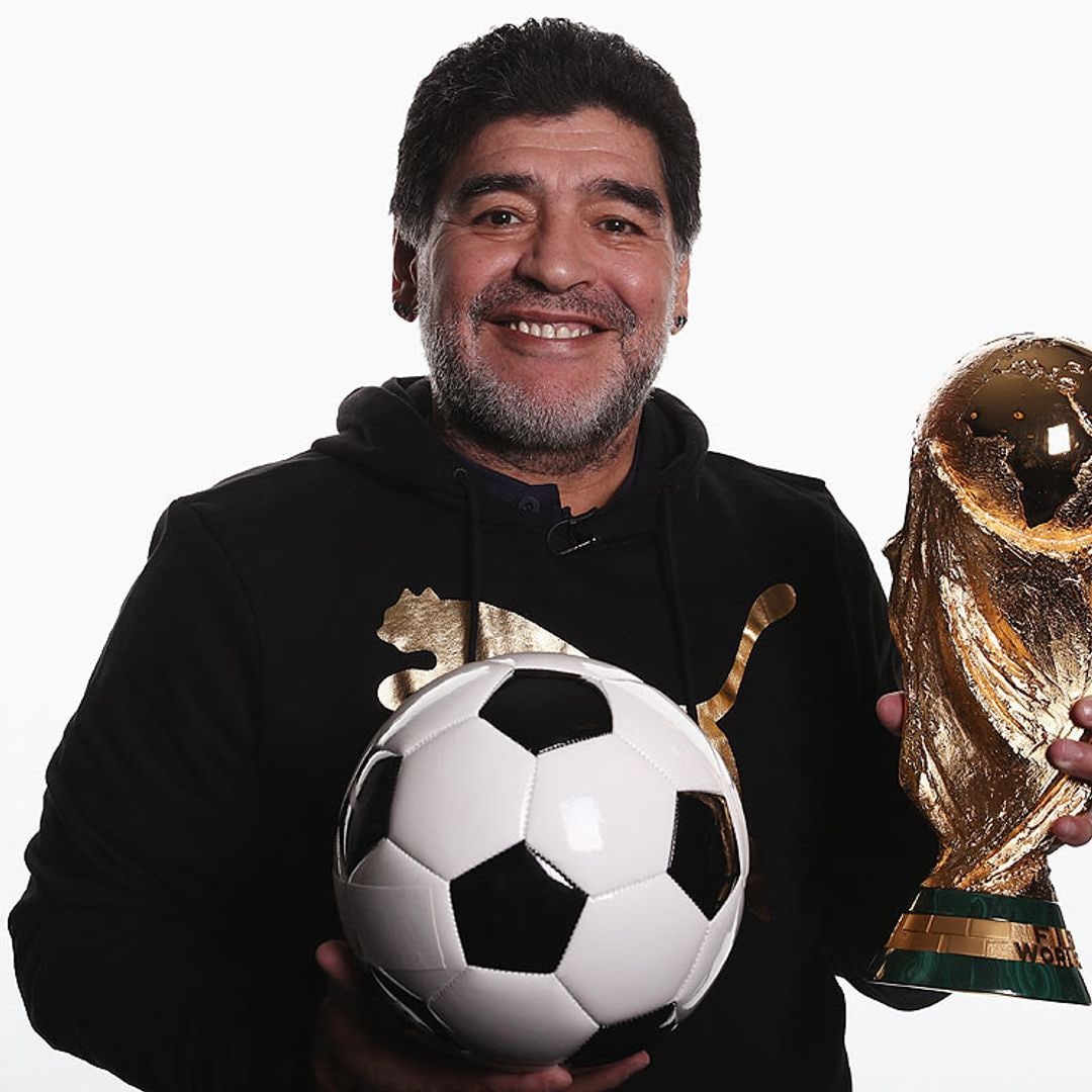 Cara y cruz de Maradona: el héroe del fútbol con una tormentosa vida personal