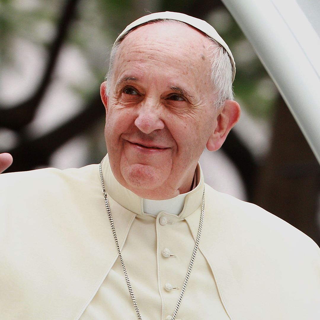 La salud del Papa Francisco se complica; padece una neumonía bilateral