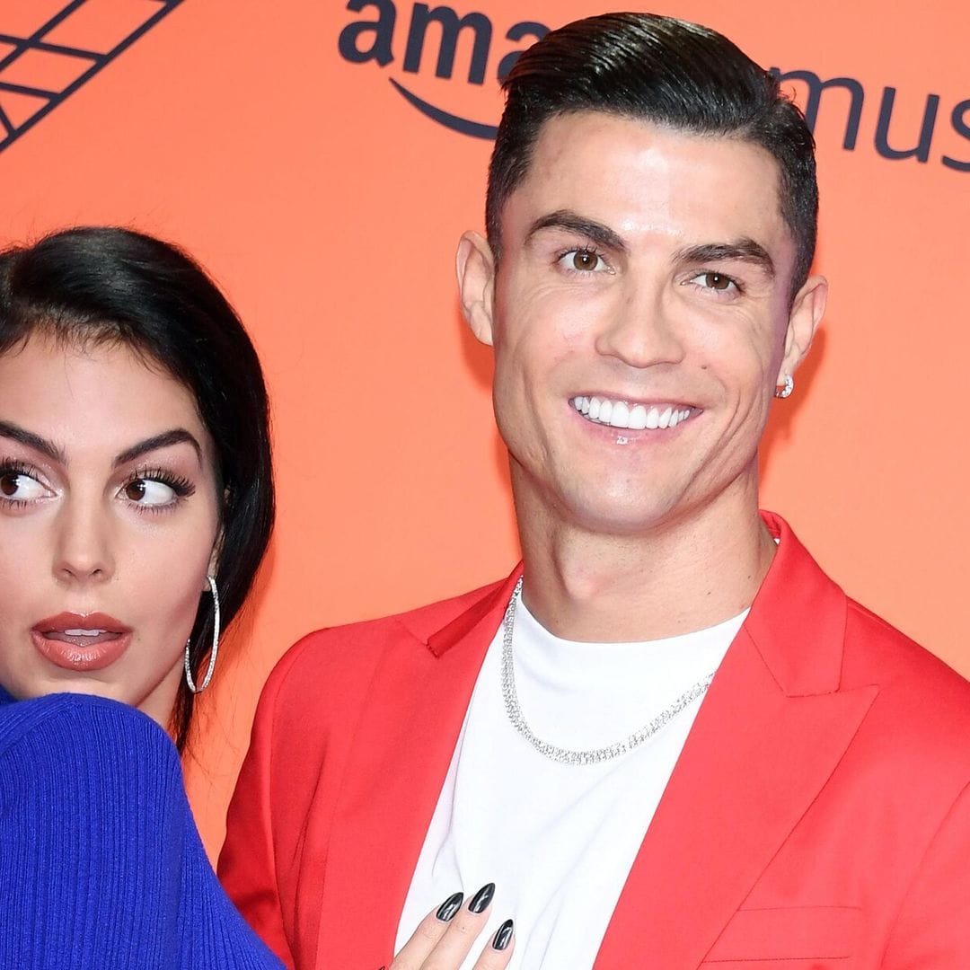 Georgina y Cristiano se dibujan el uno al otro en divertido reto, ¿quién ganó?