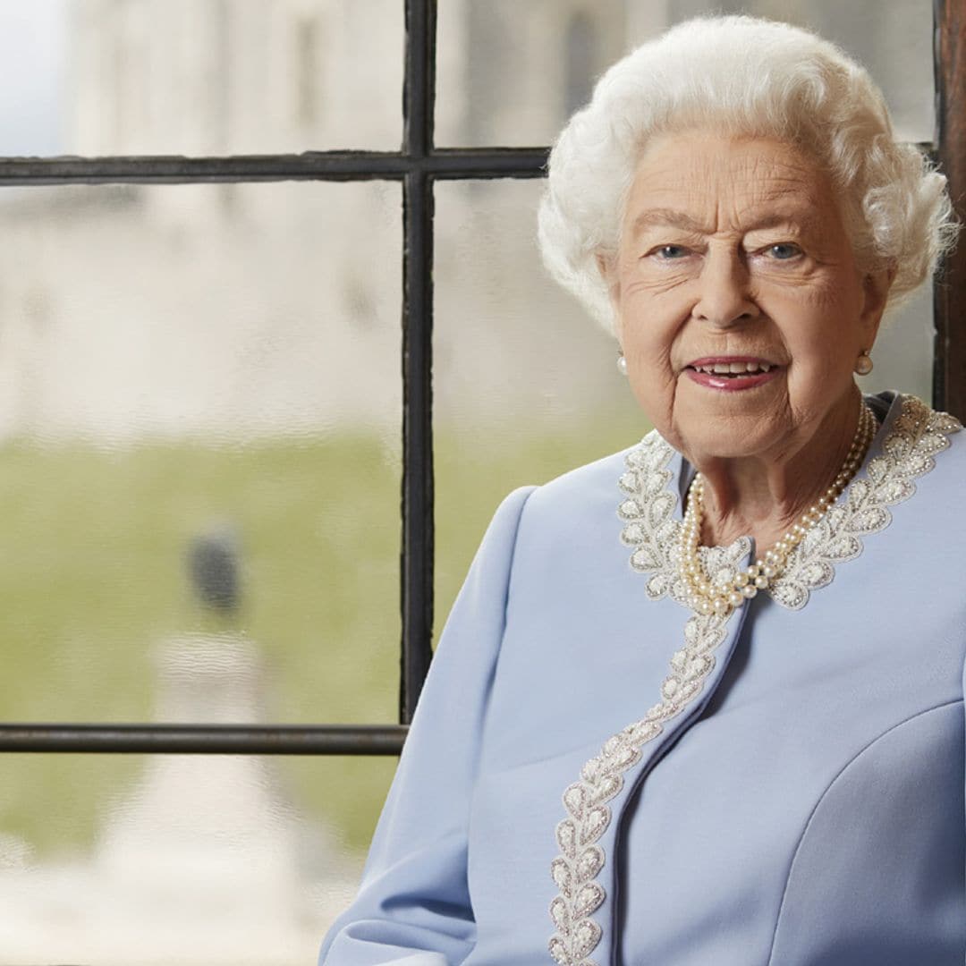 Isabel II comienza las celebraciones de su Jubileo de Platino con un nuevo retrato oficial