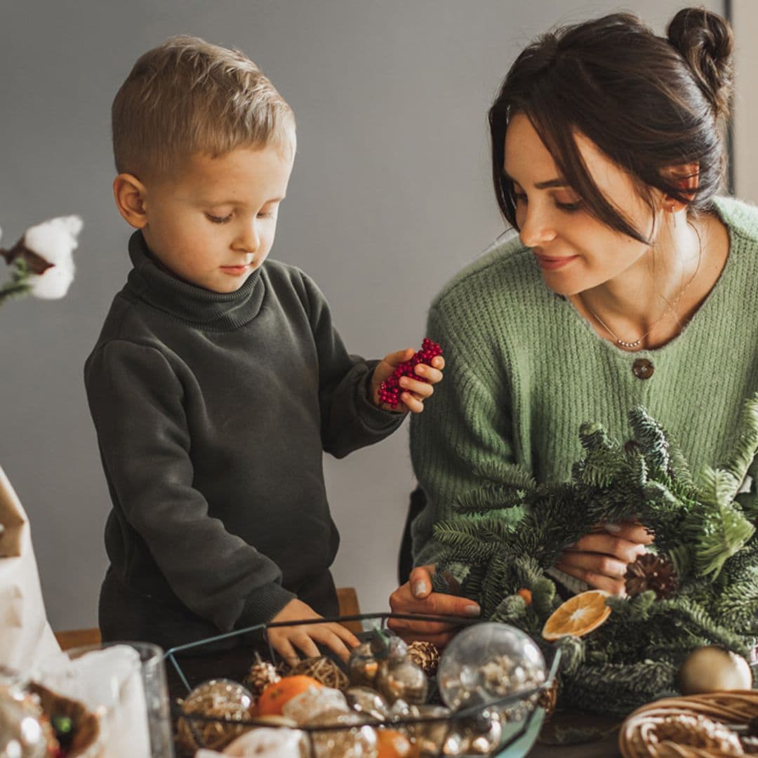 Cinco manualidades de Navidad muy fáciles para niños y todo lo que necesitas para hacerlas