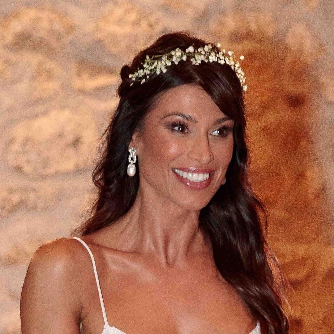 Sonia Ferrer, una novia con ‘katiuskas’ que pone al mal tiempo buena cara: analizamos su segundo vestido