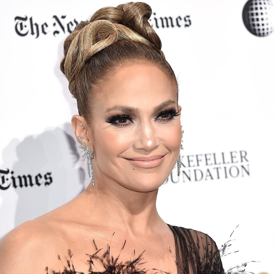 Jennifer Lopez cierra el 2019 con broche de oro