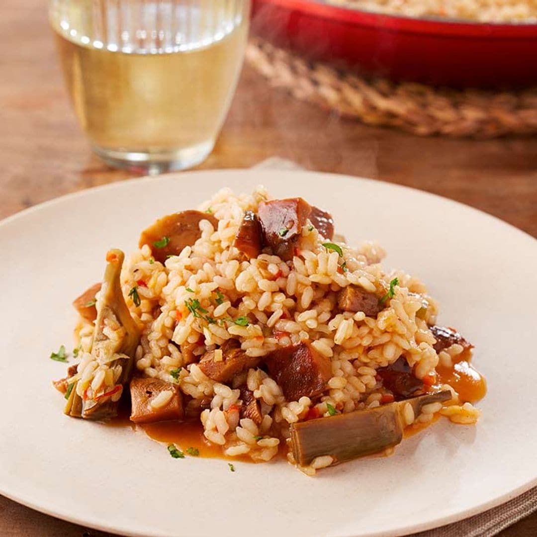 Arroz con níscalos y alcachofas