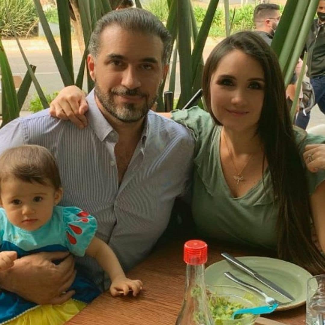 Más enamorados que nunca, Dulce María y Paco Álvarez, celebran dos años de feliz matrimonio