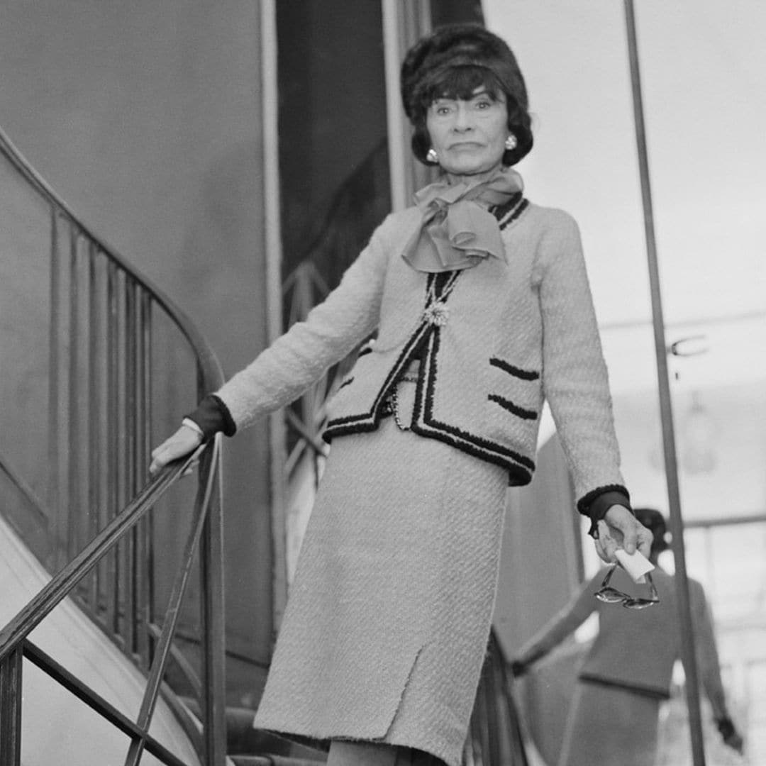 El elegante look veraniego que hoy llevaría Coco Chanel, ¡lo han diseñado dos españolas!