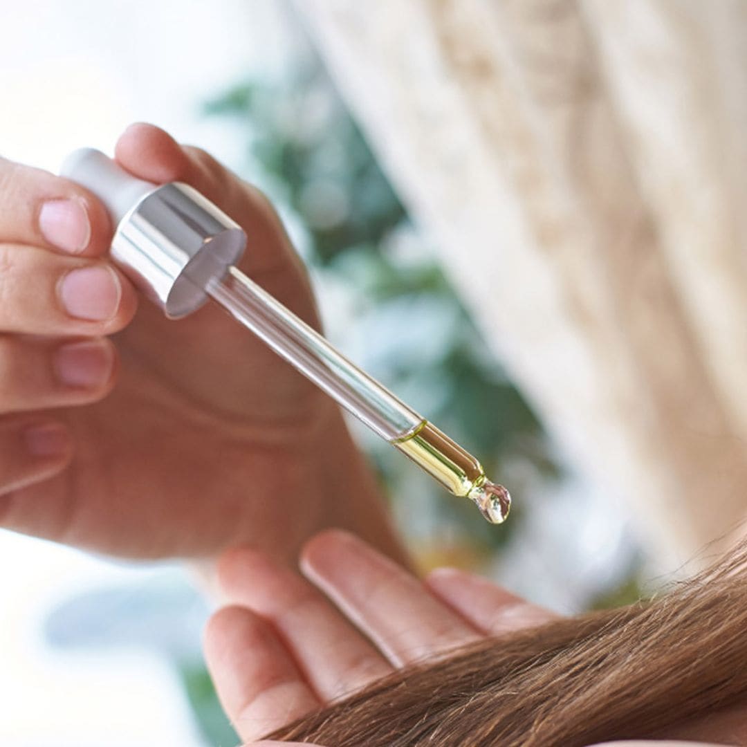 Aceites y sérums de última generación: ¿cuáles son los tratamientos que rejuvenecen el cabello?