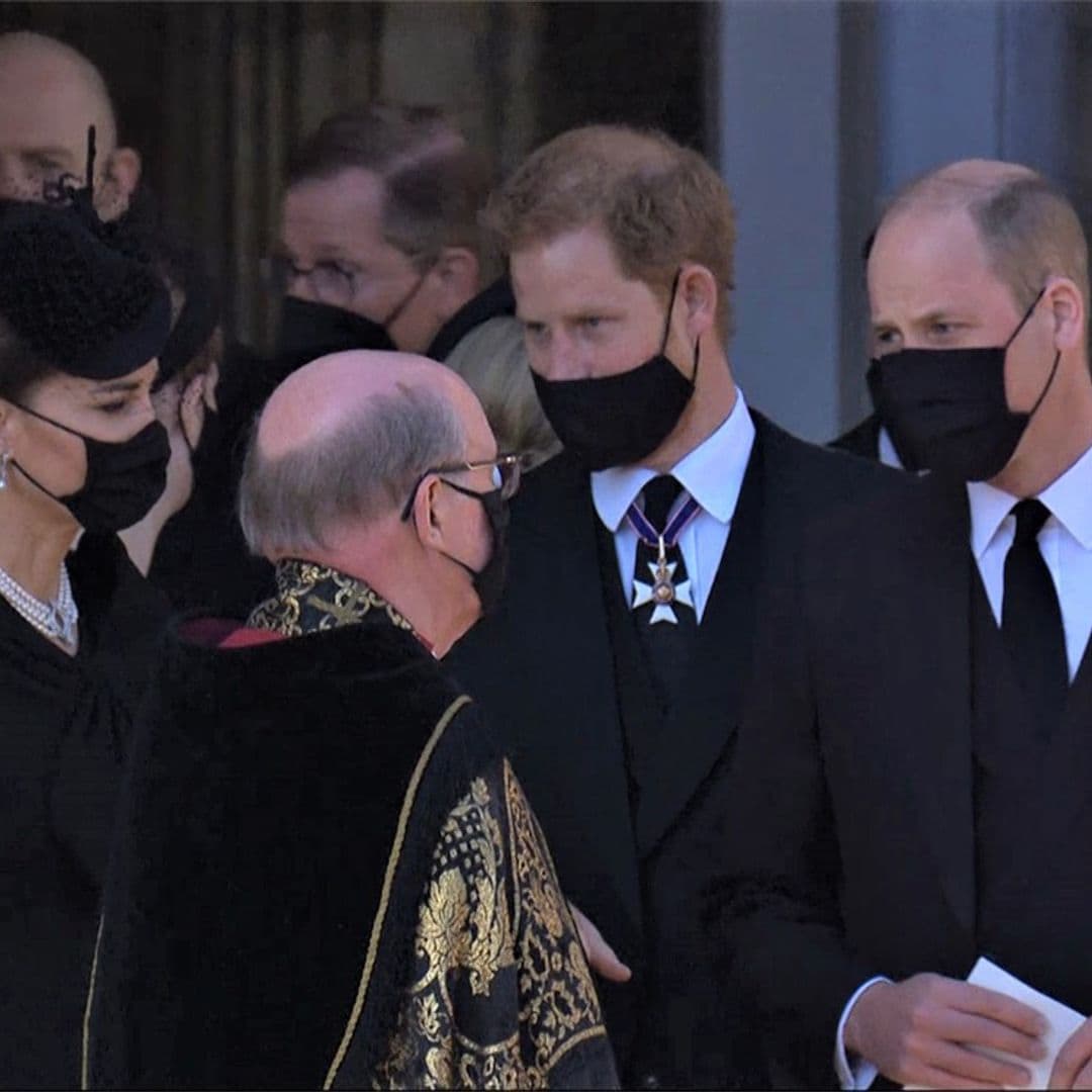 En vídeo, las imágenes del reencuentro entre los príncipes Guillermo y Harry, con Kate Middleton de testigo