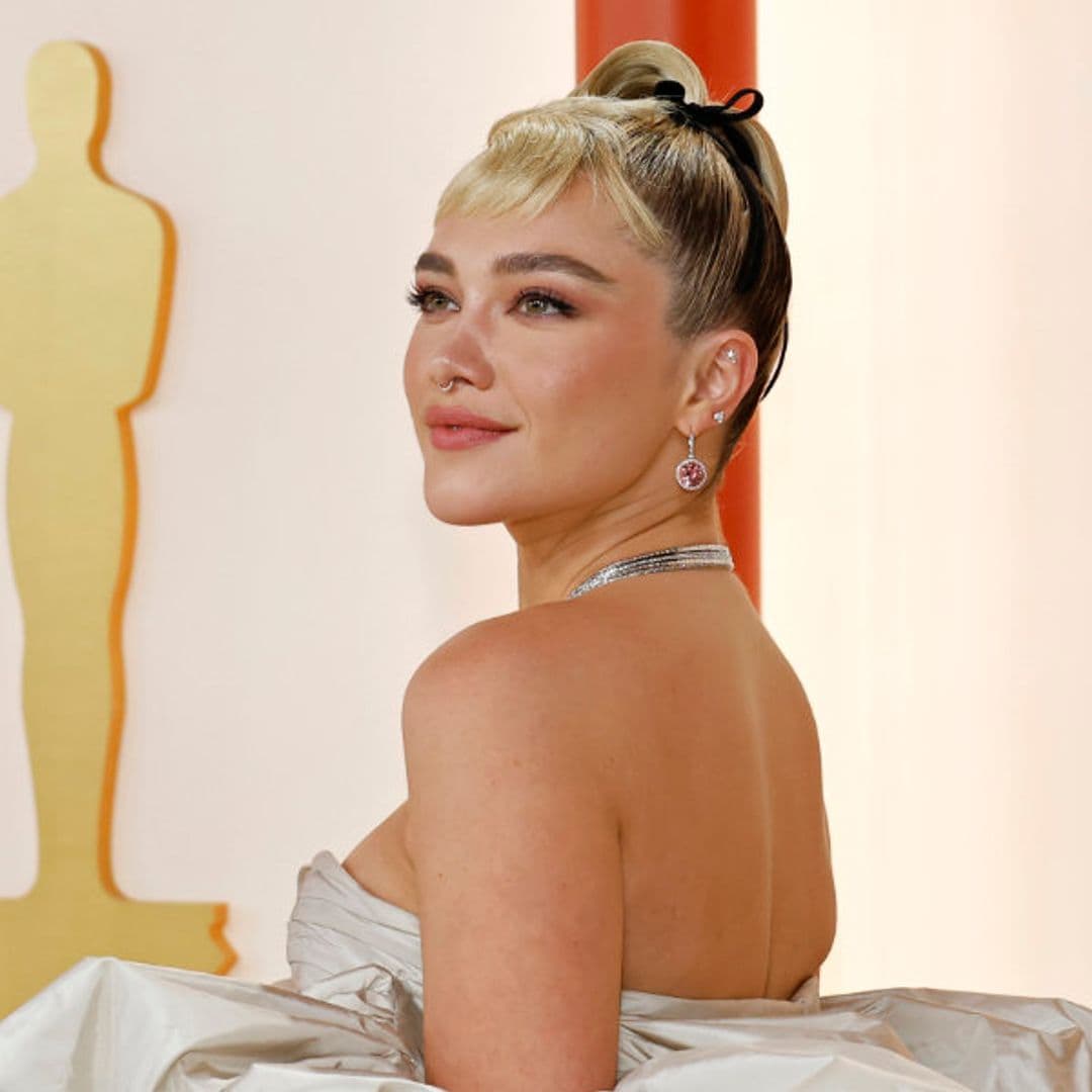 Florence Pugh convierte su original moño 'japonés' en el recogido favorito de las veinteañeras