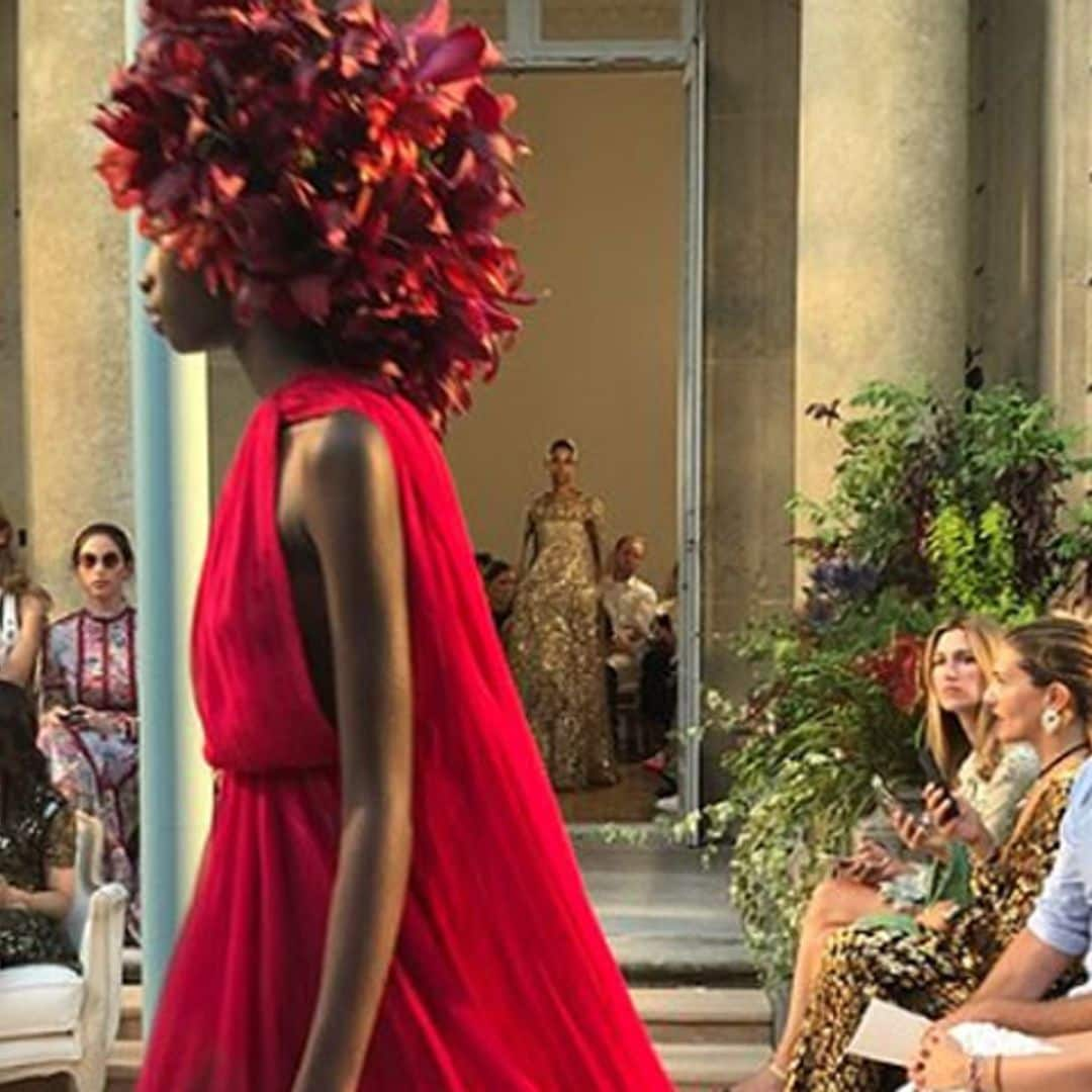 Marta Ortega y Carlos Torretta, en primera fila del desfile de Valentino en París, ¿en busca del vestido de novia perfecto?